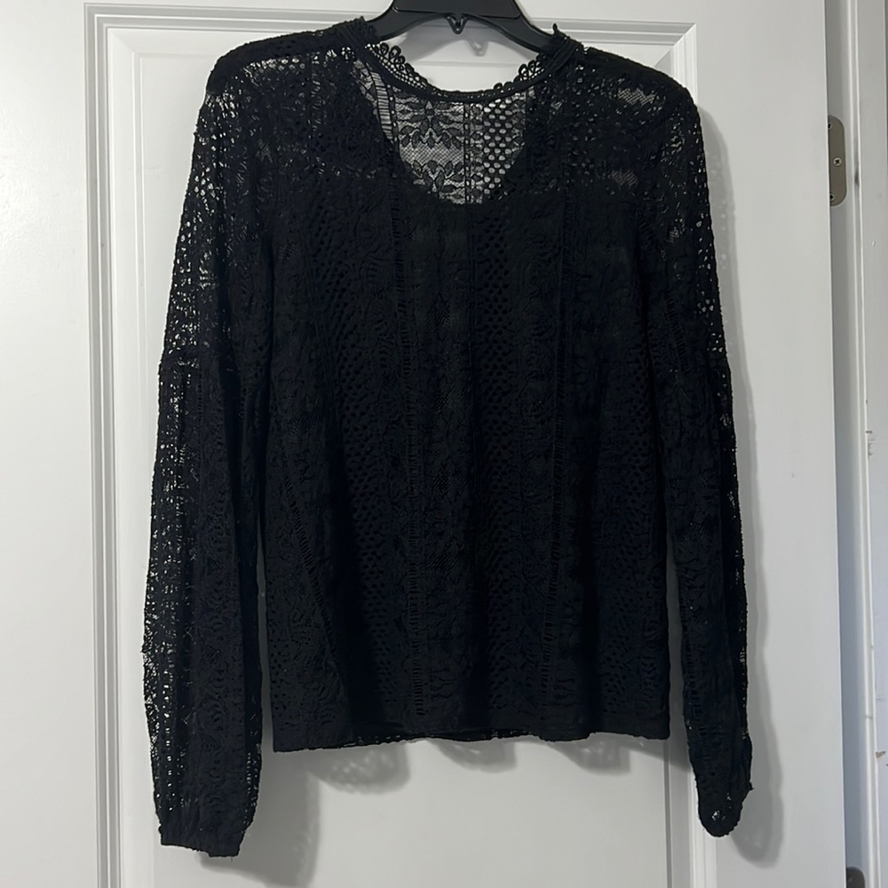 Eyeshadow black M top